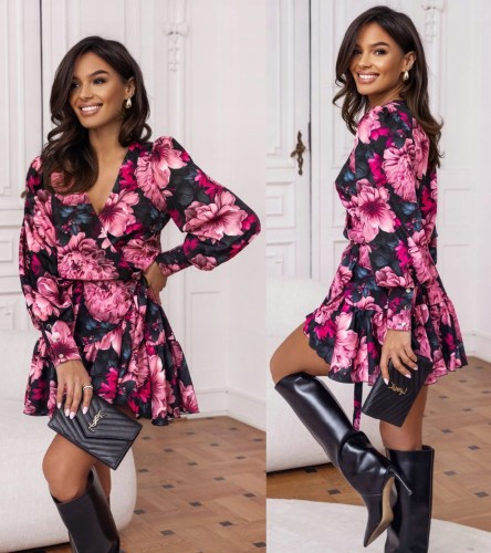 Sukienka-kopertowa-kwiaty-roz-LaBalancia-M-L-Model-Sukienka-ANNA-krotka-Bouquet-M-L.jpeg